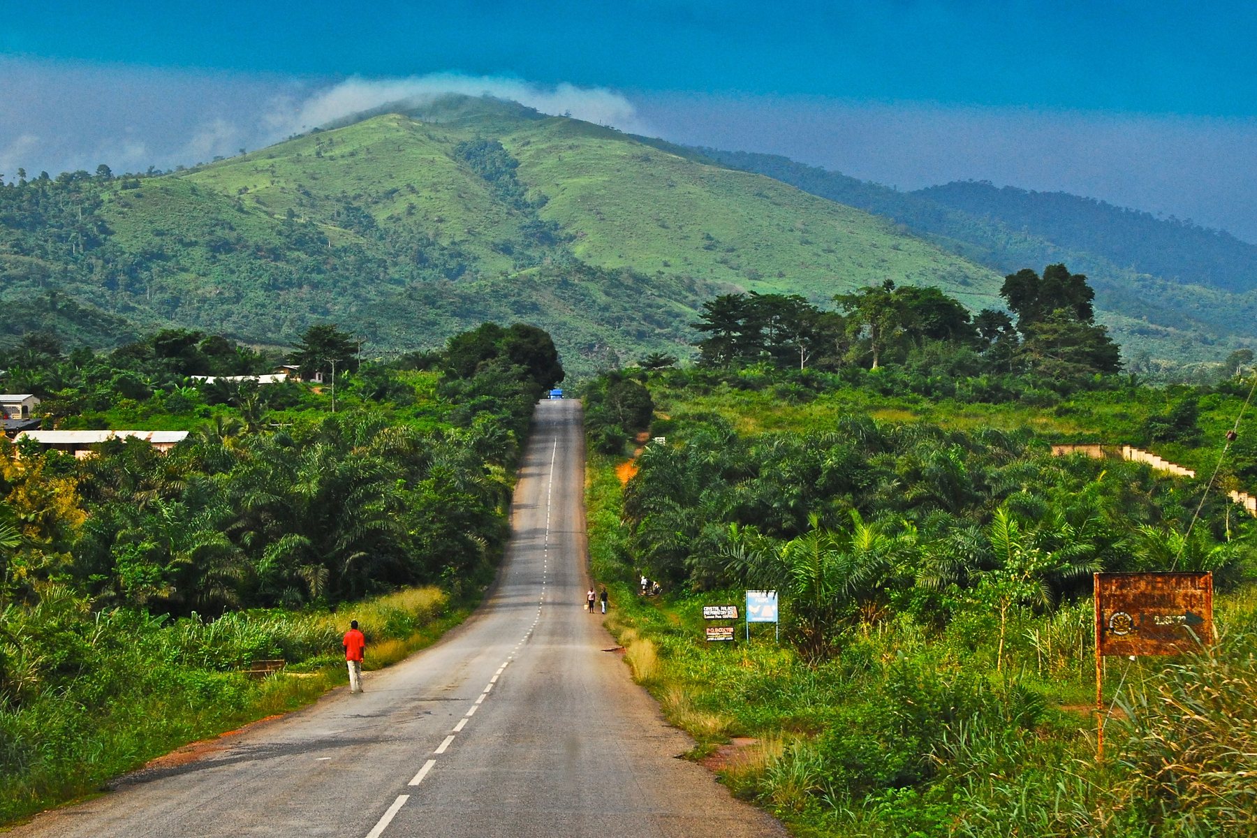 The road to Kumasi, Ghana